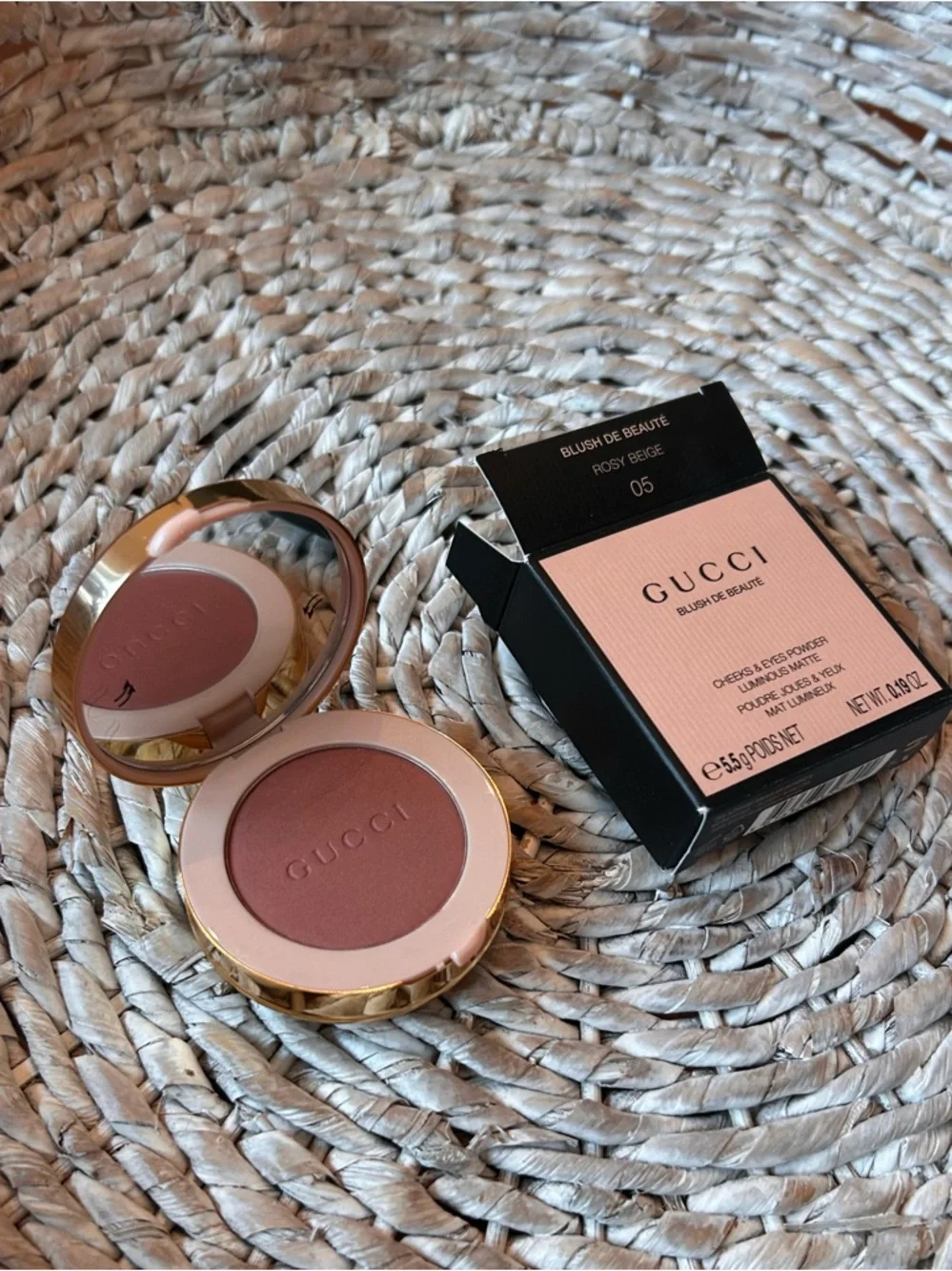 New Gucci Luminous Matte Powder Blush 05 Rosy Beige